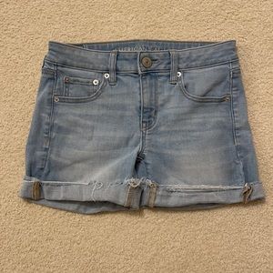 ❌SOLD❌ AEO Midi Jean shorts!